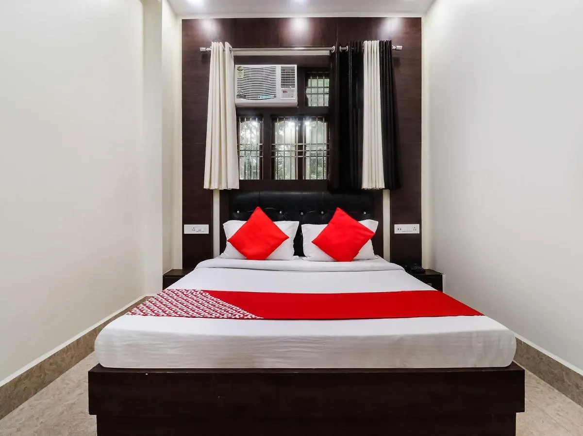 Oyo Flagship 76628 Blooming Paradise Thekkady Hotel
